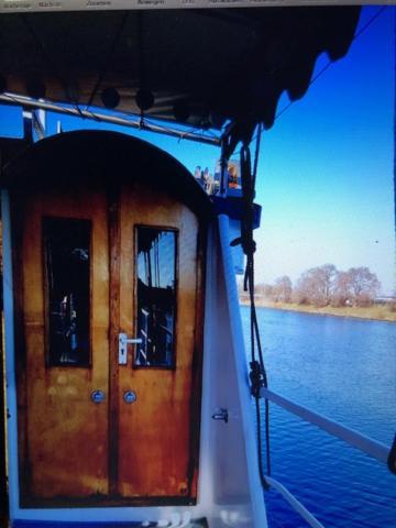 Schiff Ahoy, Hotelschiff, Hausboot, Boot, Passagierschiff Штутгарт Екстер'єр фото